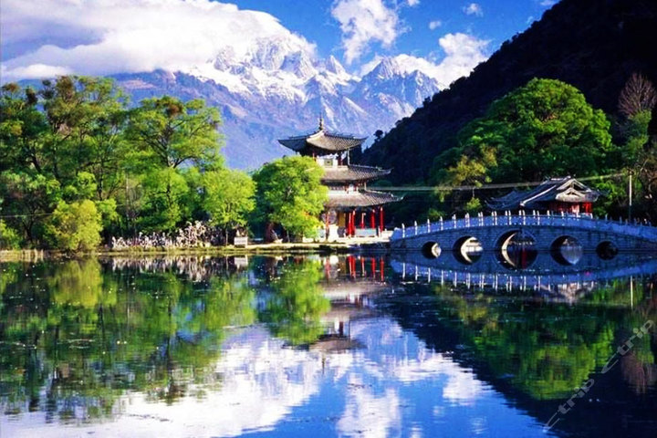 黑龙潭会议中心